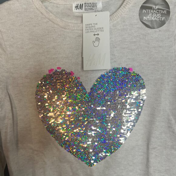 H&M Girls Color Changing Sequin Heart Sweater 8/10Y - Picture 3 of 5